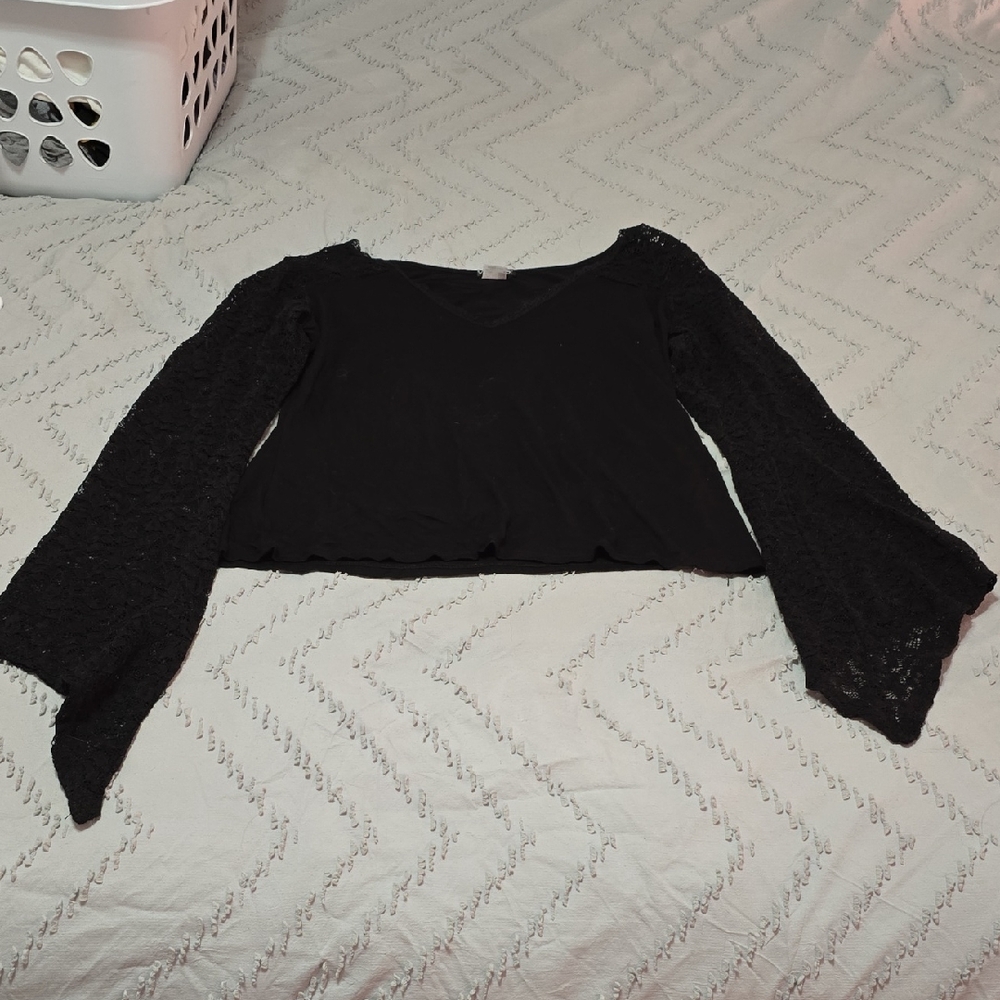 VENUS Black Lace Bell Sleeve Blouse